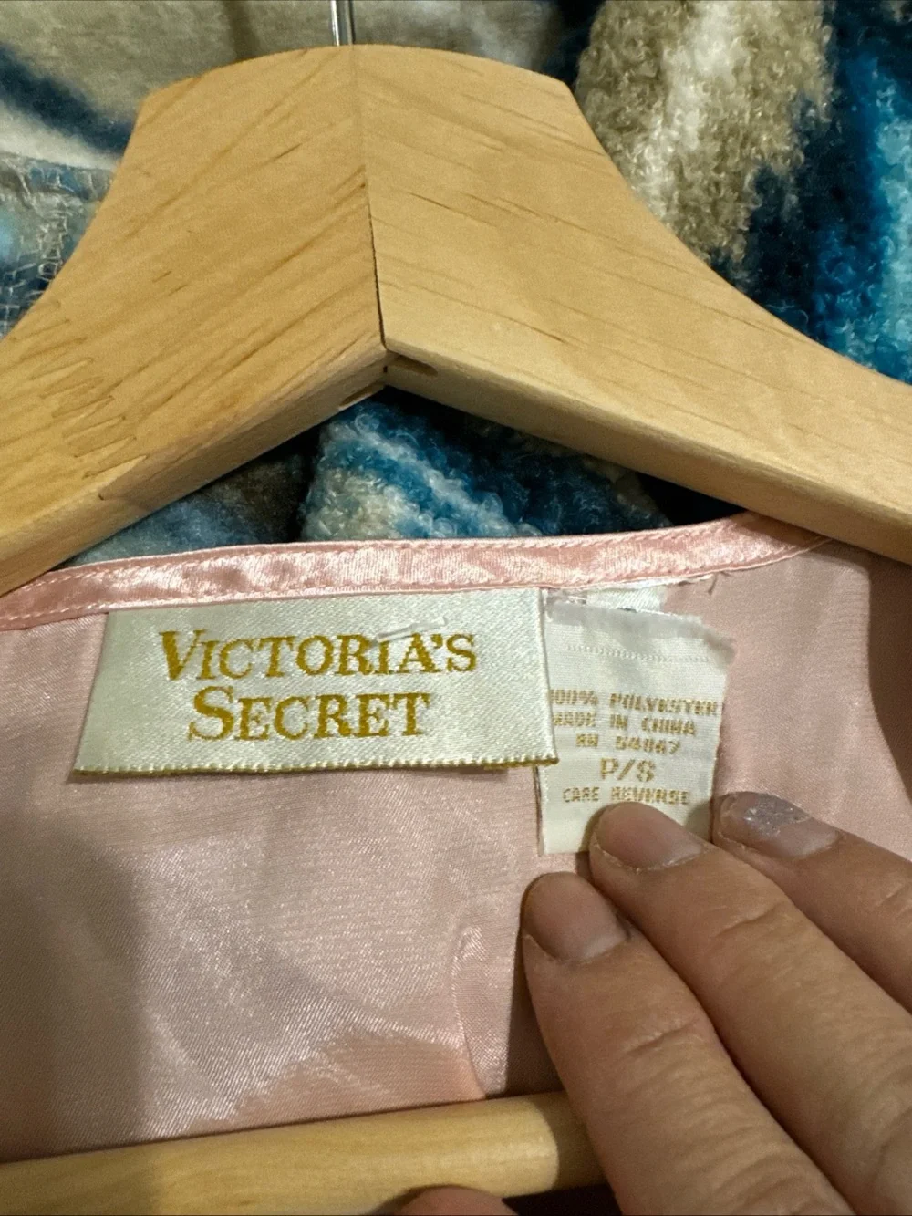 Victoria's Secret Gold Label Silky  Shirt  Nightgown P/S Damask Pink Pearl Bb